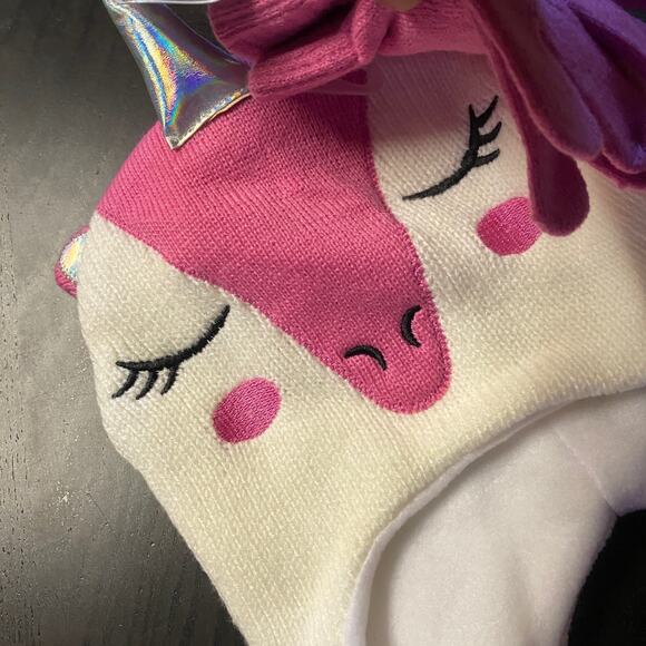 NWT Girls White Pink Unicorn Chullo Beanie Winter Hat Cap & Gloves Bundle - Picture 3 of 4
